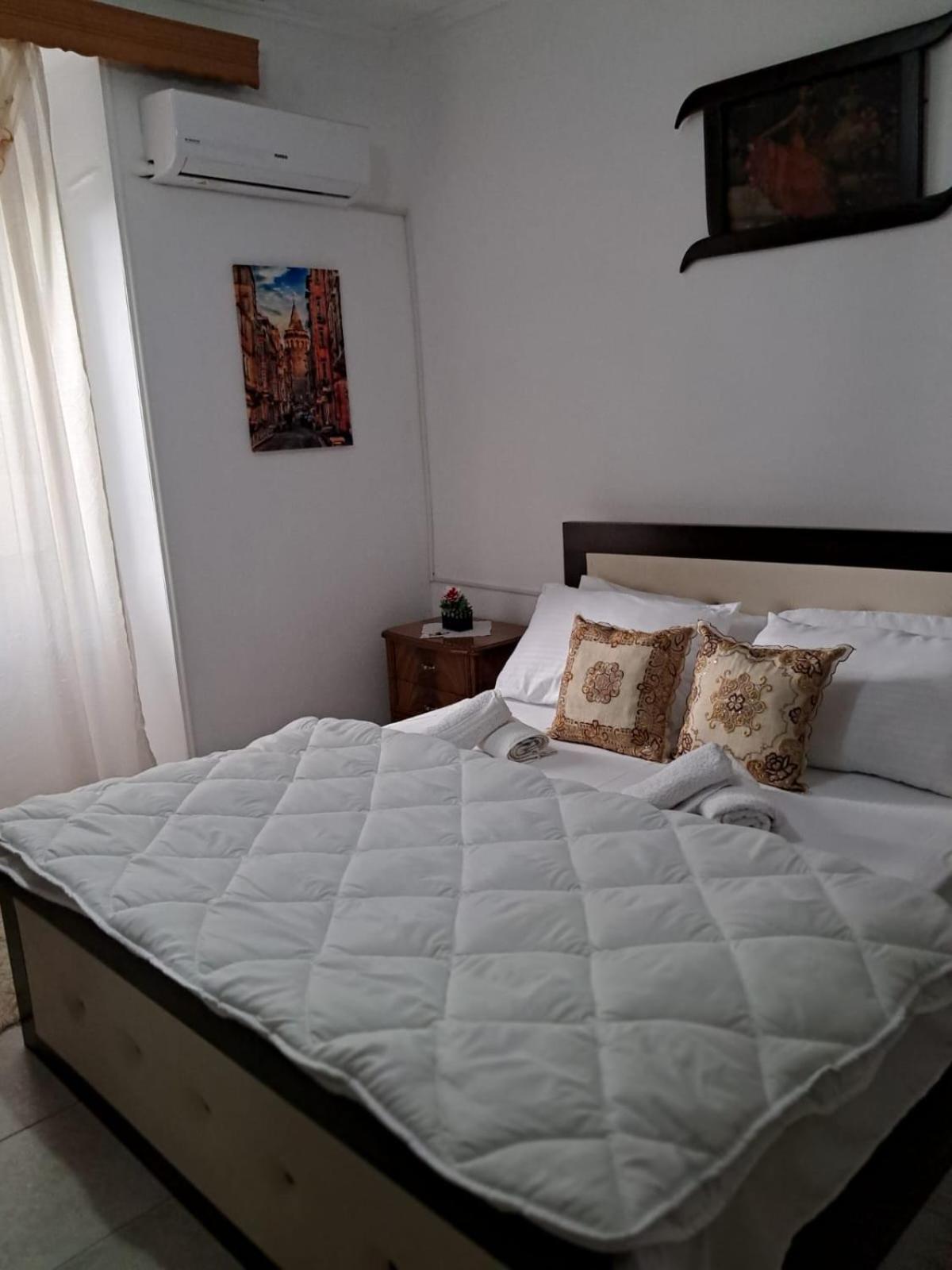 Olivia Guesthouse Gjirokastër Dış mekan fotoğraf