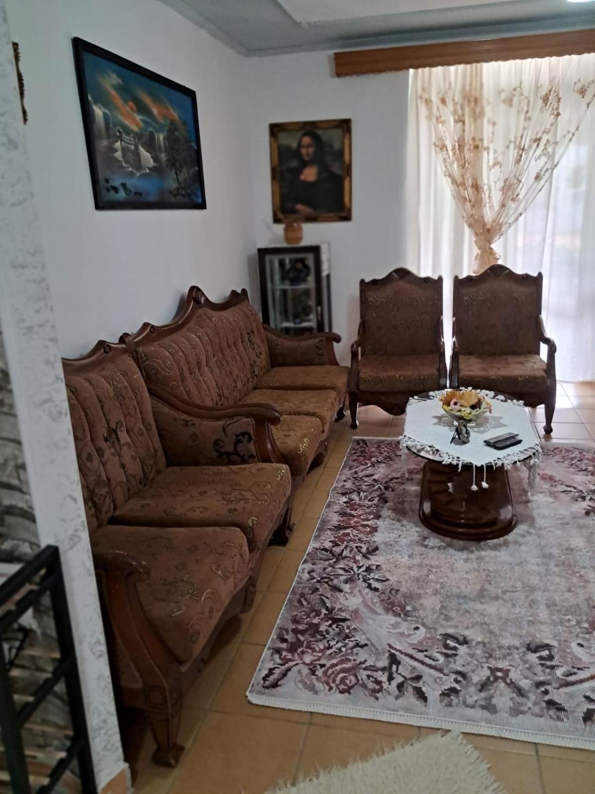 Olivia Guesthouse Gjirokastër Dış mekan fotoğraf